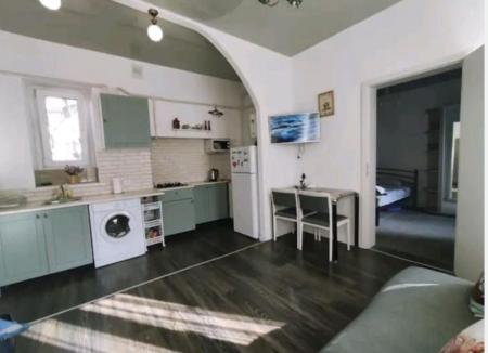 Продам 2-кімнатну квартиру