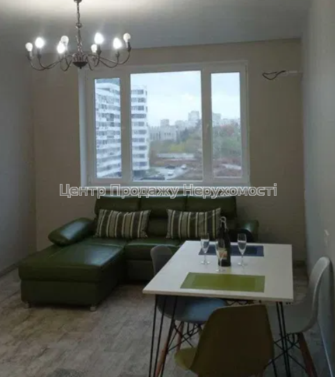Фото Продам квартиру с ремонтом в Жк Пролисок1
