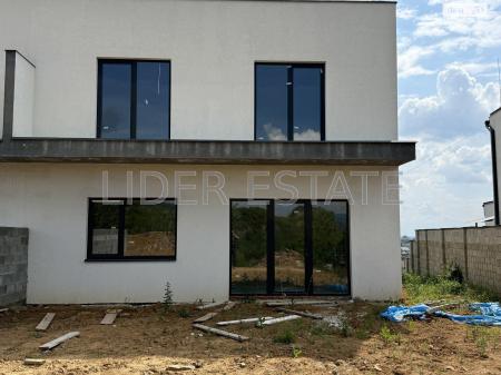 Продам 3-поверховий дуплекс