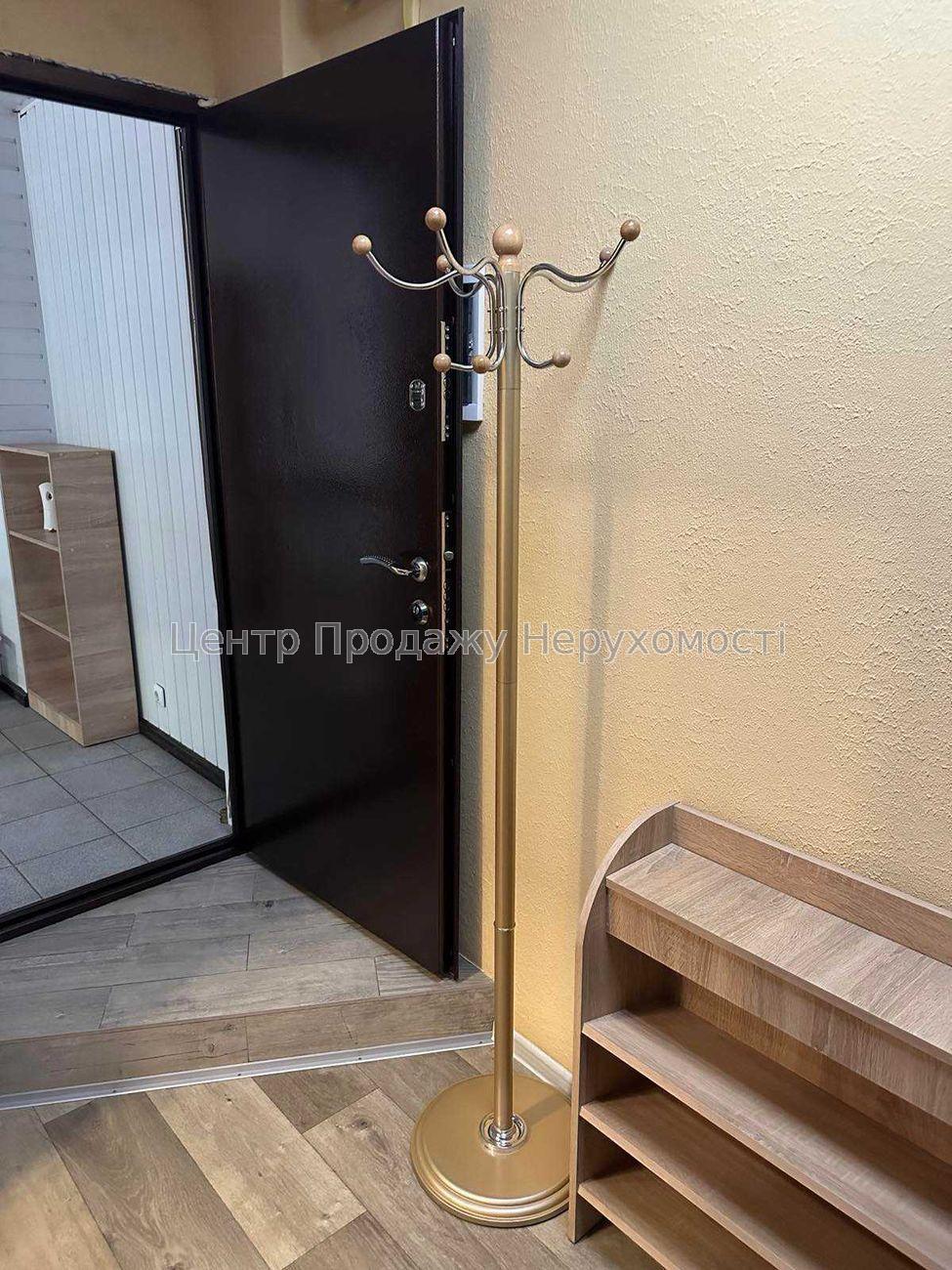 Фото Продам приміщення біля метро Вокзальна19