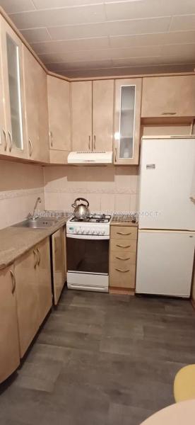 Продам 2-кімнатну квартиру