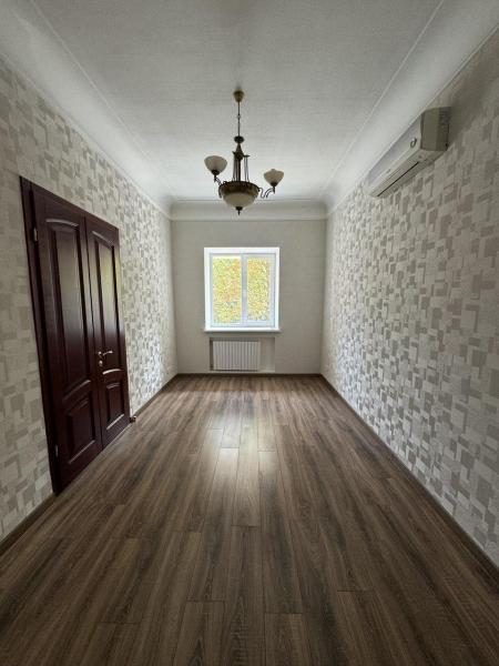 Продам 3-кімнатну квартиру