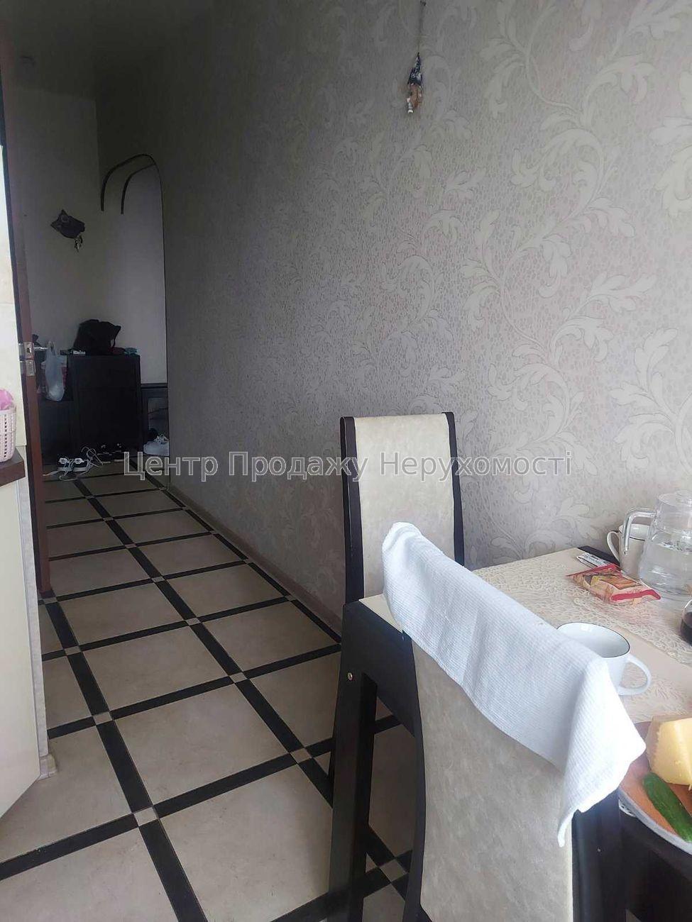 Фото Продам 3х кімнатну квартиру із ремонтом2