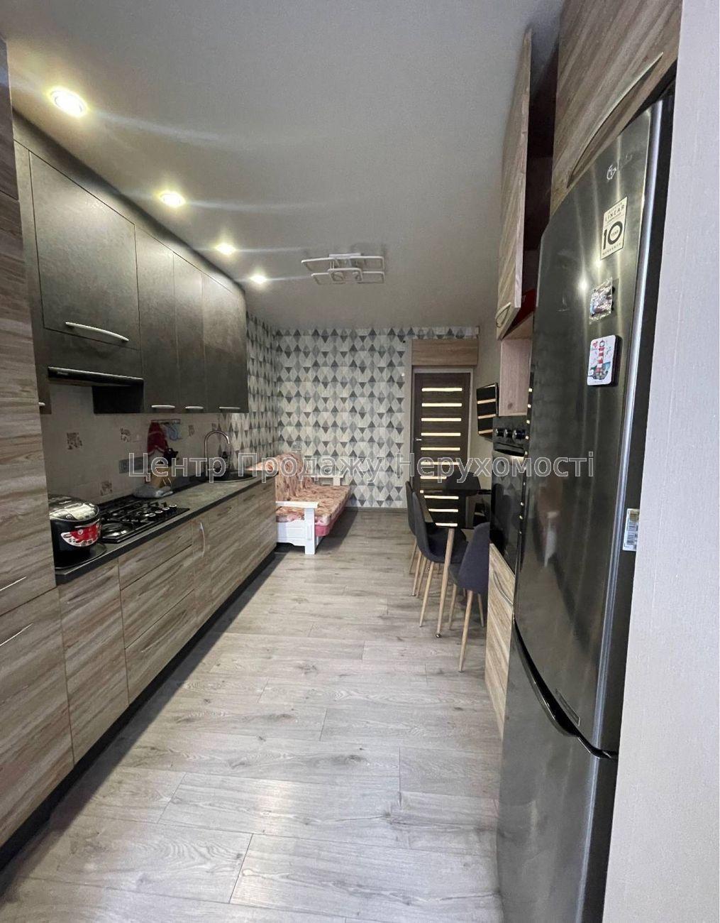 Фото Продається однокімнатна квартира в ЖК 