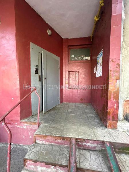 Продам 2-комнатную квартиру