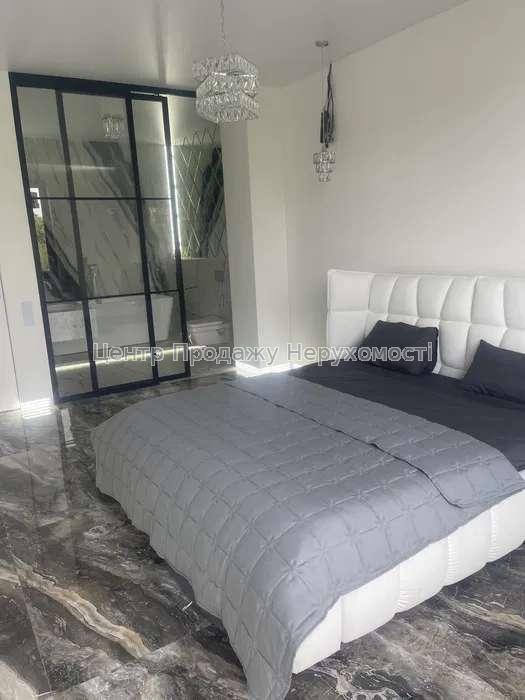 Фото Продам 4 кімнатна квартира ЖК Білий слон6