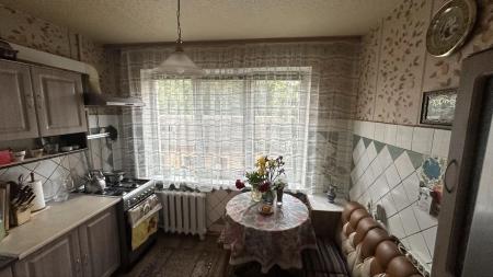 Продам 3-комнатную квартиру