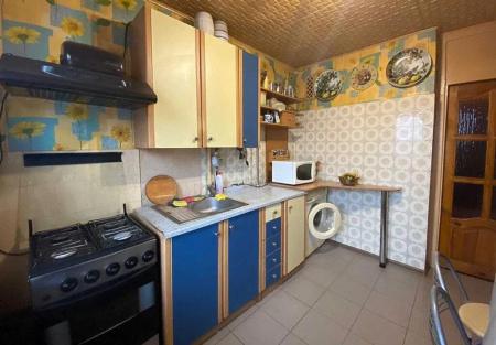 Продам 3-кімнатну квартиру