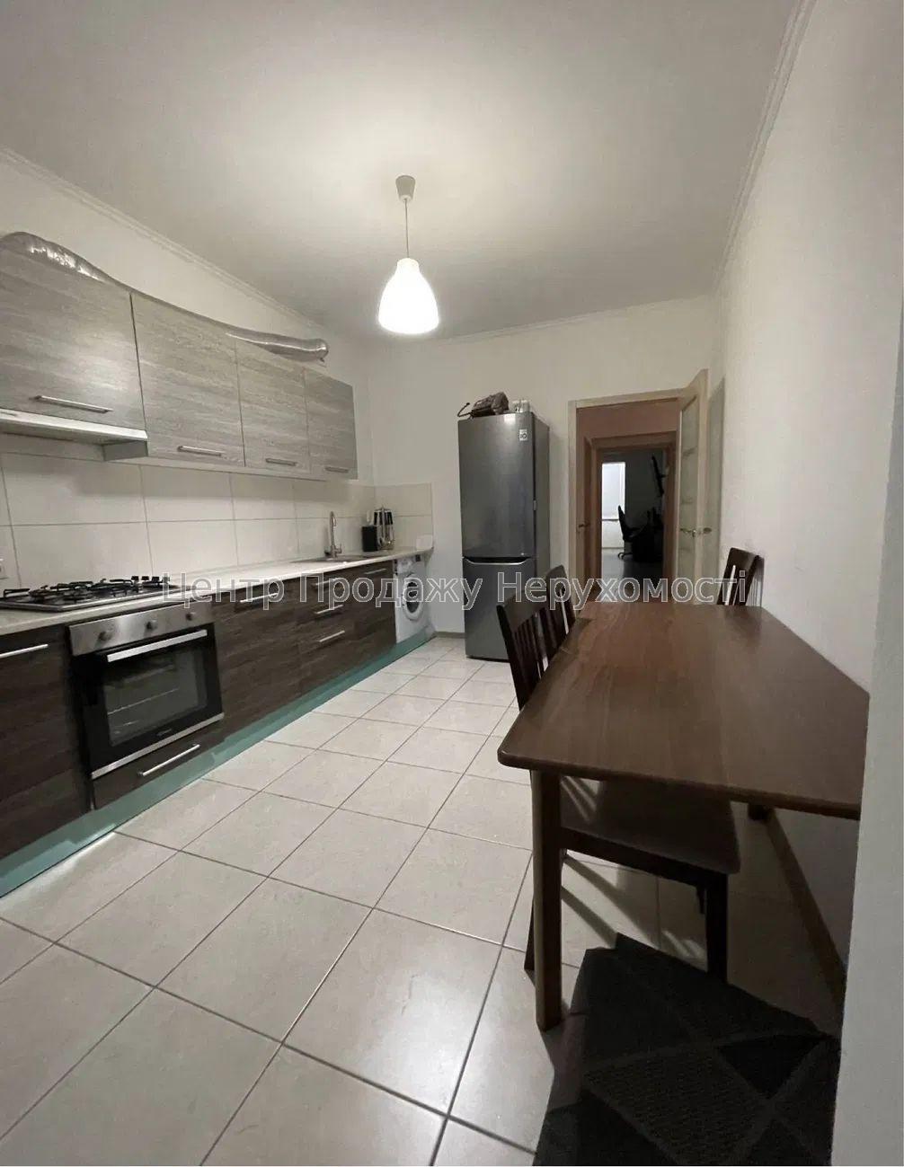 Фото Продаж 2к квартири в Харкові. ЖК 