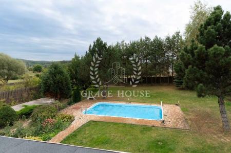 Здам 2-поверховий будинок