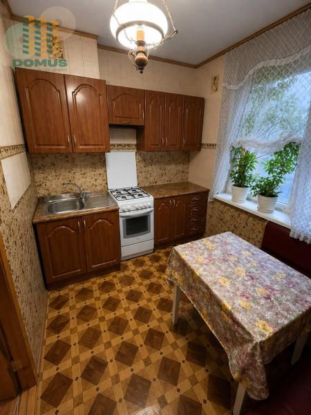 Продам 3-кімнатну квартиру