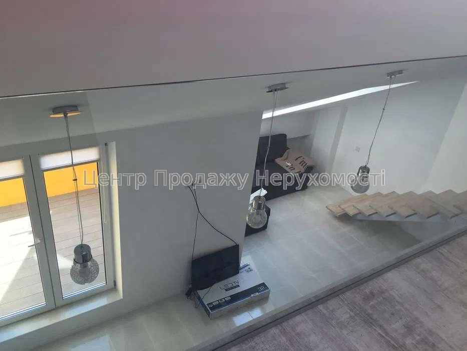 Фото Продається мансардна квартира 76 м.кв, Комфорт Таун9