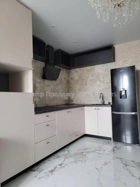 Продам 2-кімнатну квартиру, ЖК&nbsp;«Райдужний»