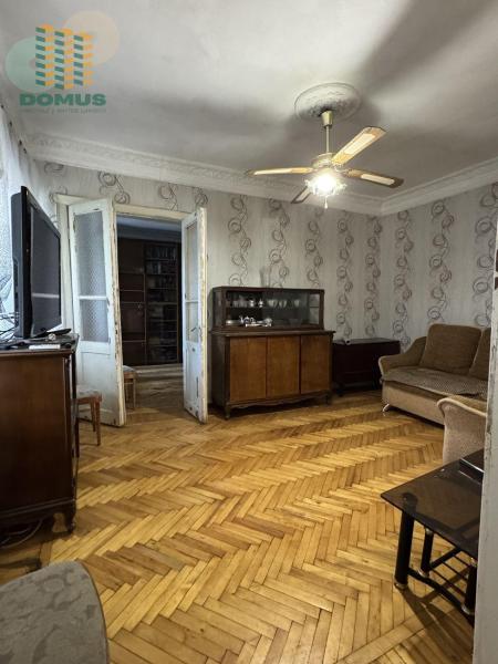 Продам 3-кімнатну квартиру
