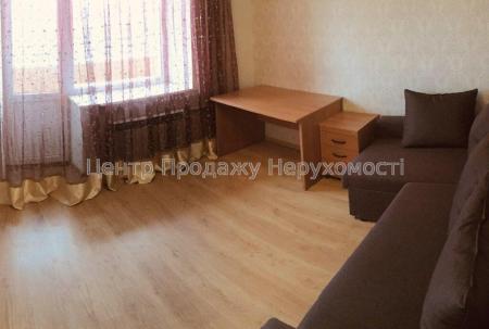 Продам 2-кімнатну квартиру
