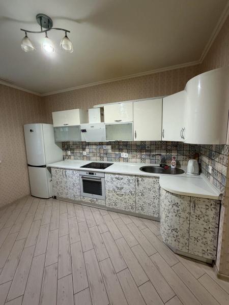 Продам 2-кімнатну квартиру