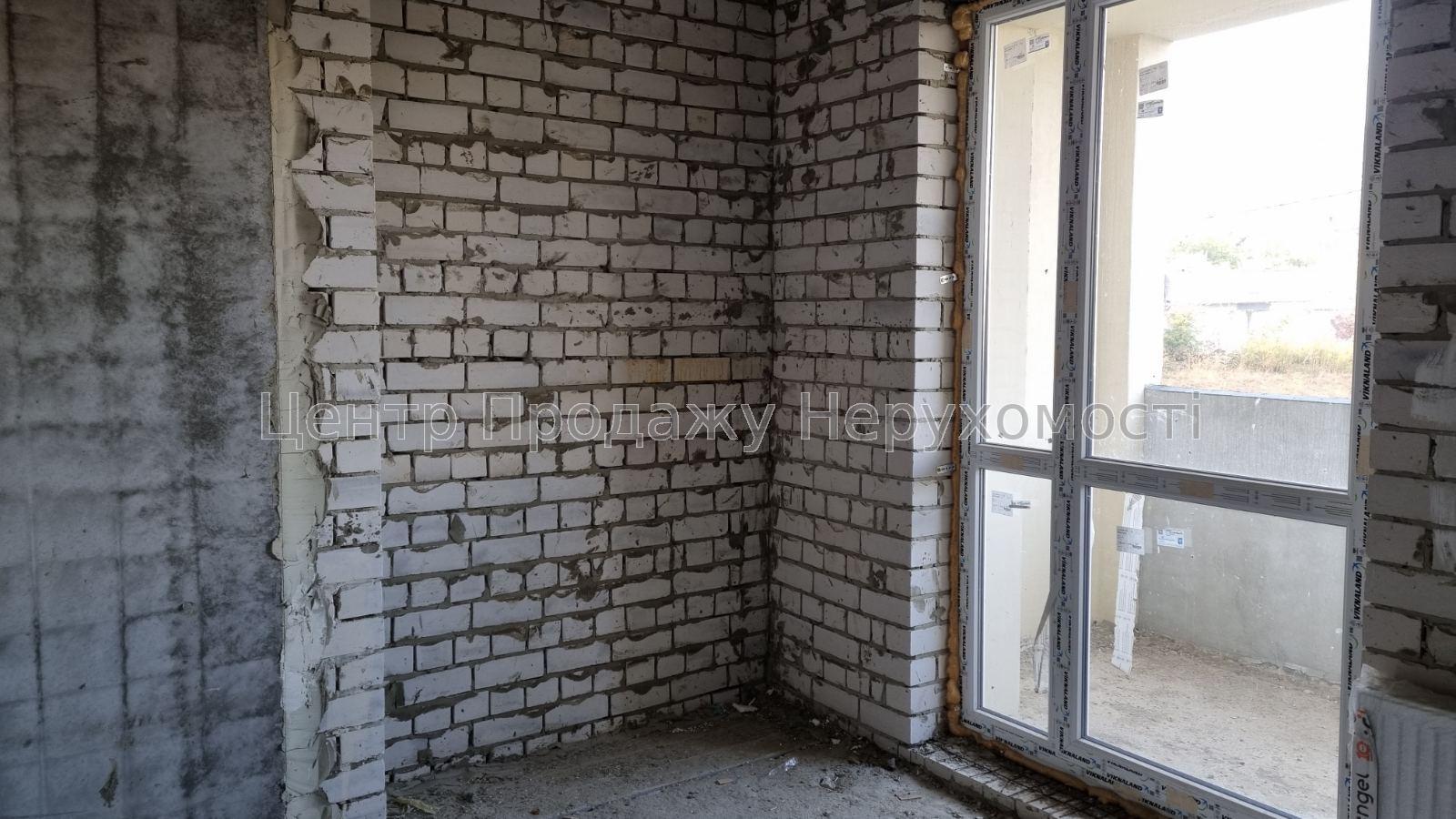Фото 1 Комнатная Новострой, Победы 86, G810