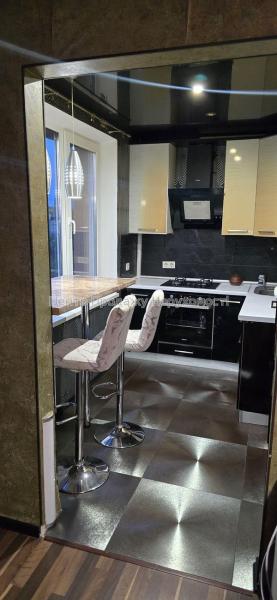 Продам 3-кімнатну квартиру