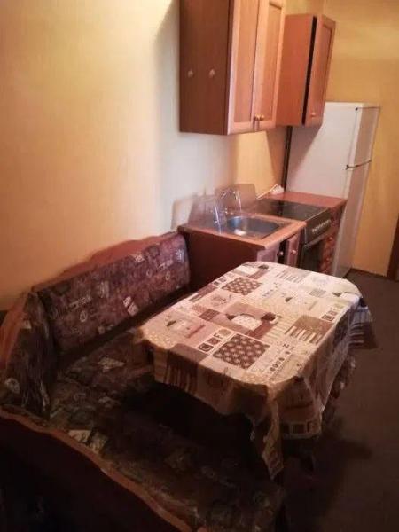 Продам 2-кімнатну квартиру