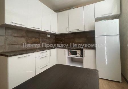 Продам 2-кімнатну квартиру