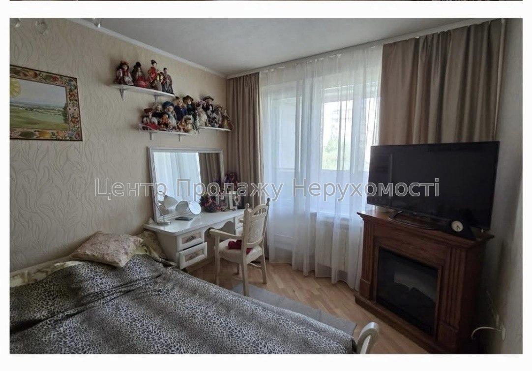 Фото Продам 3-к квартиру з ремонтом, метро Салтівська4