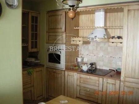 Продам 3-кімнатну квартиру