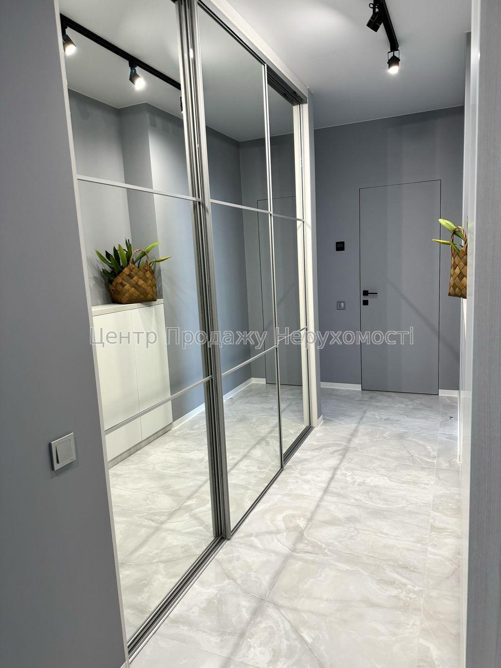 Фото Продам 2-кімнатну квартиру11