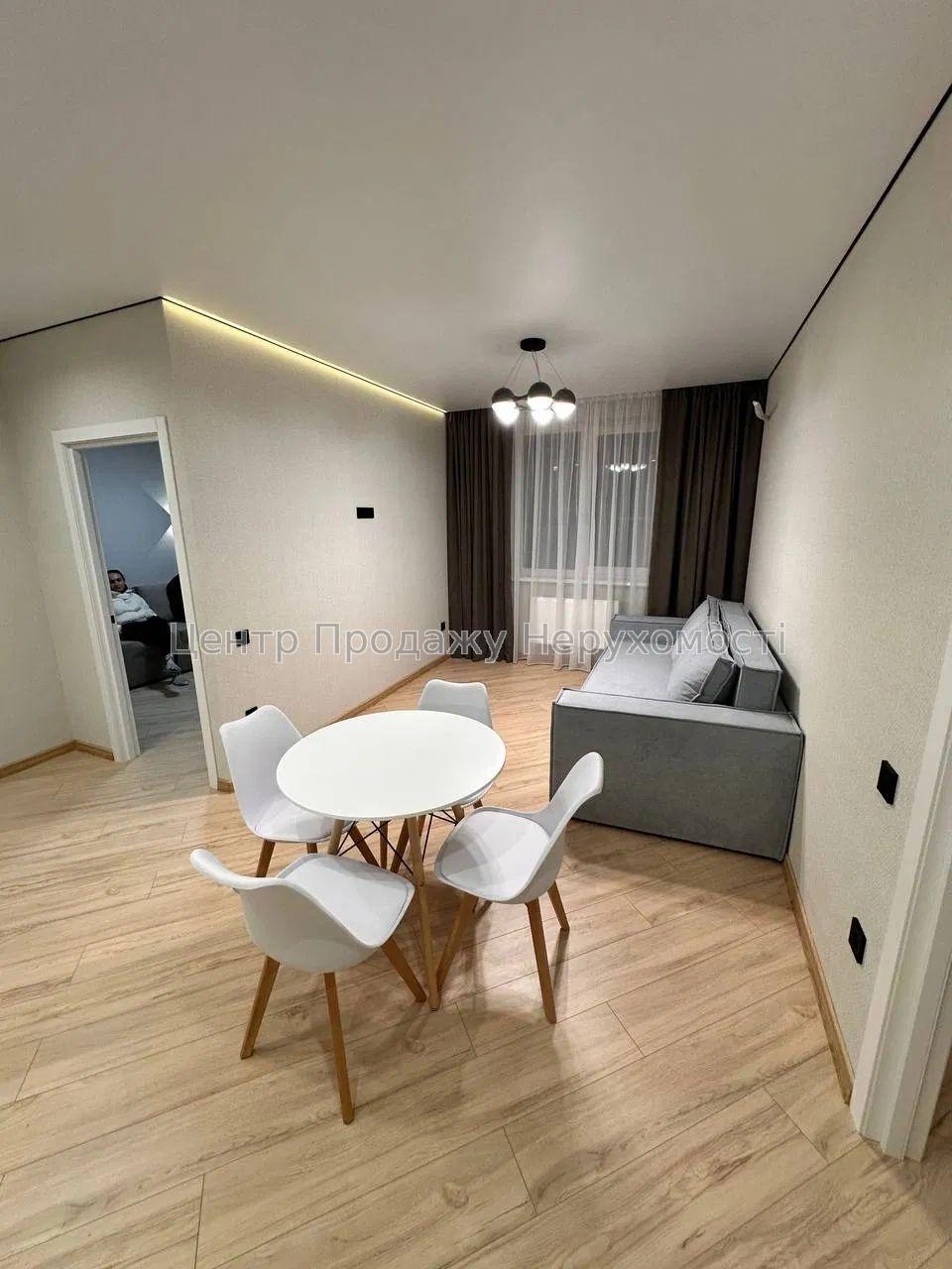 Фото Квартира 3 кімнатна в ЖК 