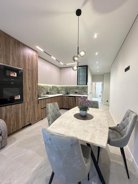 Продам 2-кімнатну квартиру в новобудові, ЖК Central Avenue