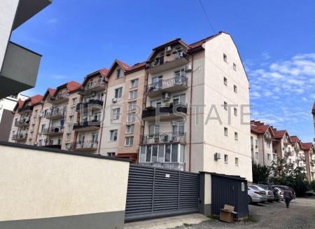 Продам 4-кімнатну квартиру
