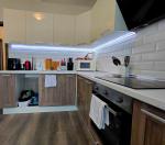 Продам 2-кімнатну квартиру, 77 м², євроремонт