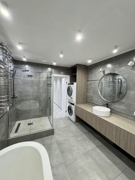 Продаж квартири