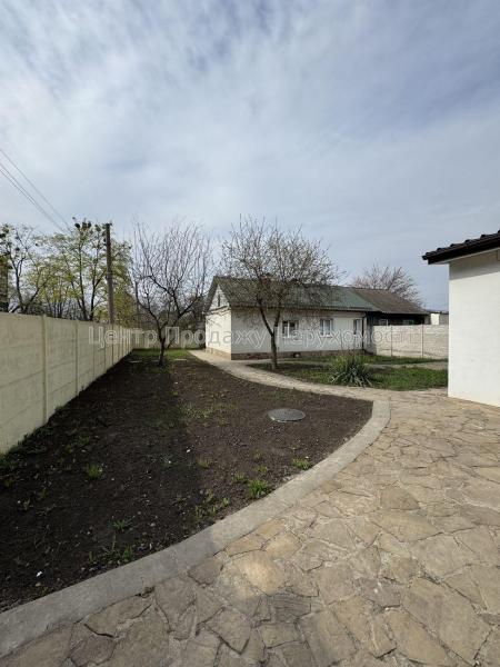 Продам частина будинку