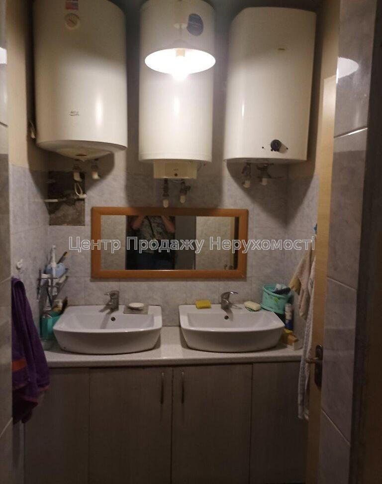 Фото Продається в гуртожитку кімната в Києві11