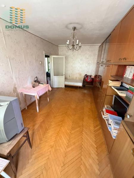 Продам 2-кімнатну квартиру