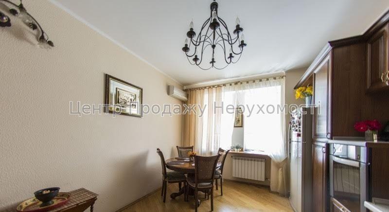 Фото Продаж квартири11