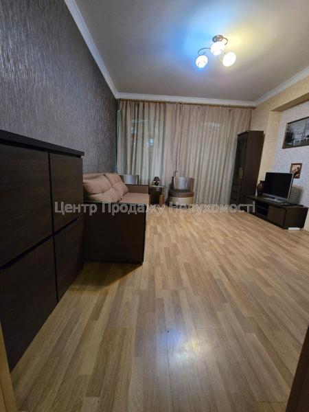 Продам 2-комнатную квартиру