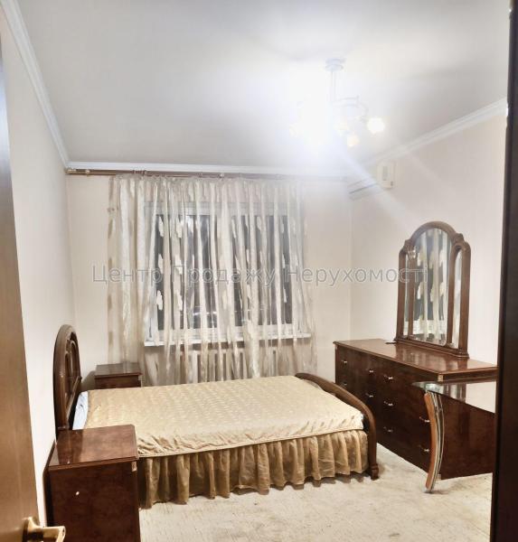 Продам 3-кімнатну квартиру