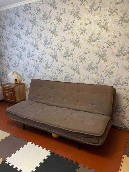 Продам 2-комнатную квартиру
