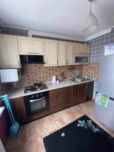 Продам 3-комнатную квартиру