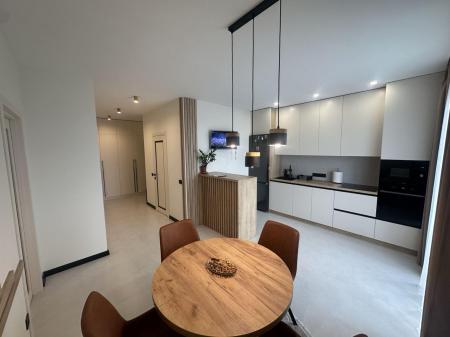 Продам 2-кімнатну квартиру в новобудові, ЖК Садовий