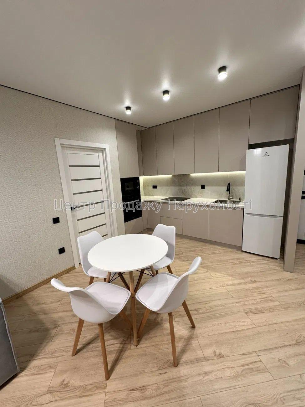 Фото Квартира 3 кімнатна в ЖК 