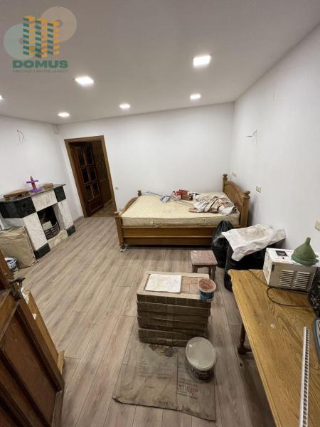 Продам 3-кімнатну квартиру