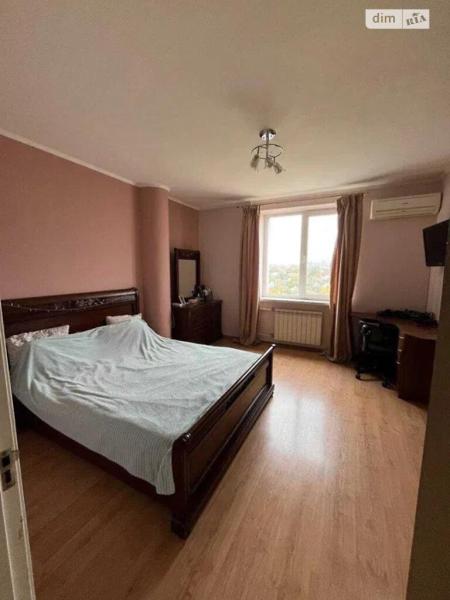 Продам 2-кімнатну квартиру