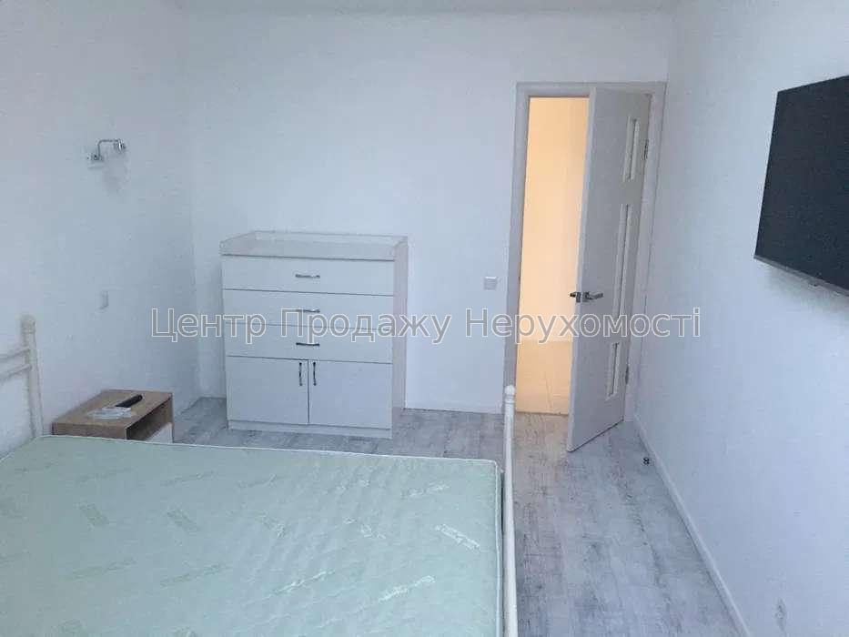 Фото Продається мансардна квартира 76 м.кв, Комфорт Таун7