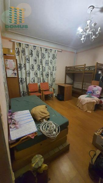 Продам 3-кімнатну квартиру