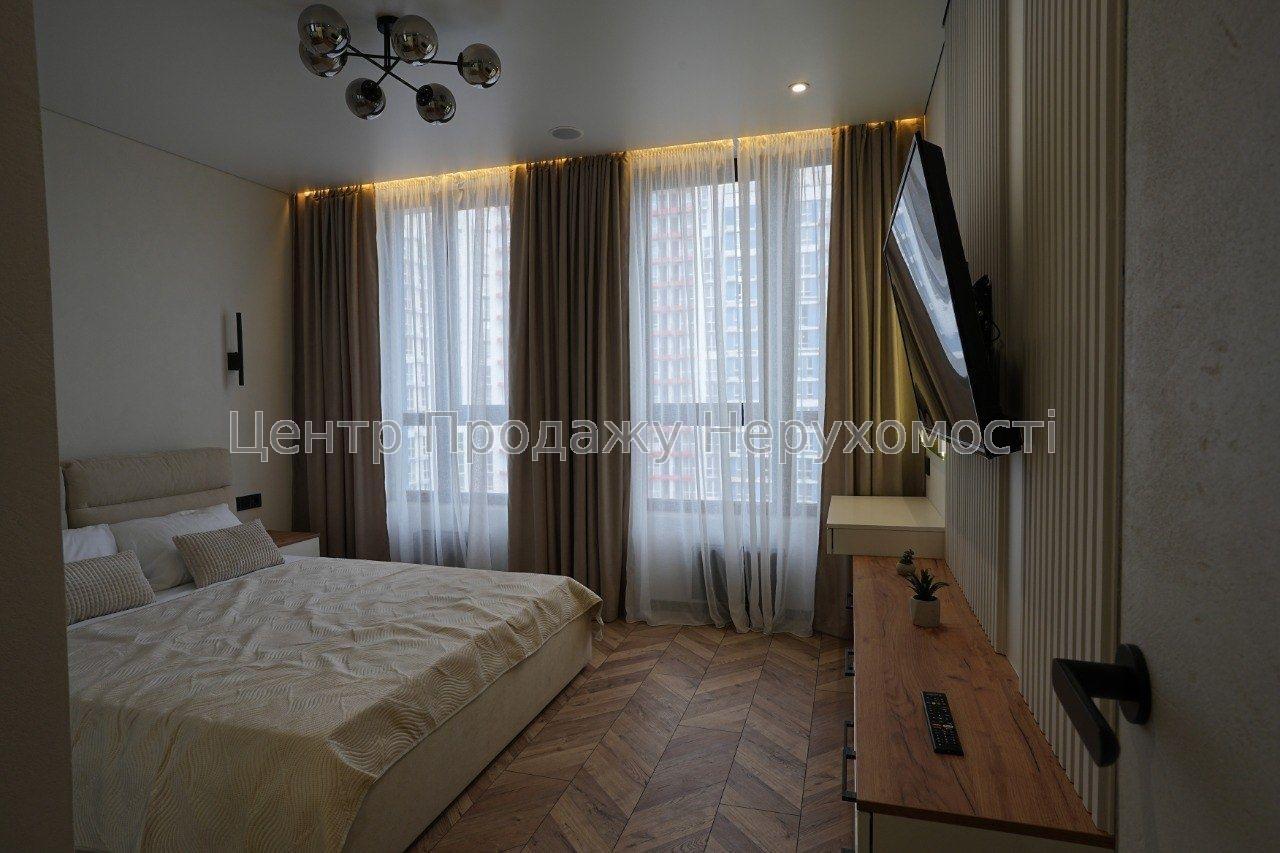 Фото Продаж 2-кімнатної квартири в ЖК Причал 810