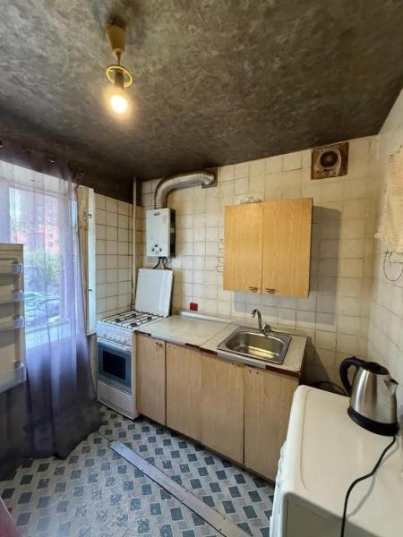 Продам 2-кімнатну квартиру