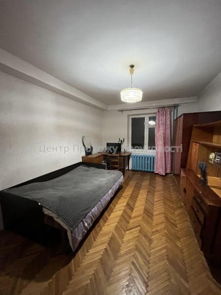 Продам 2-кімнатну квартиру