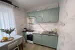 Продам 3-кімнатну квартиру, 74 м², частковий ремонт